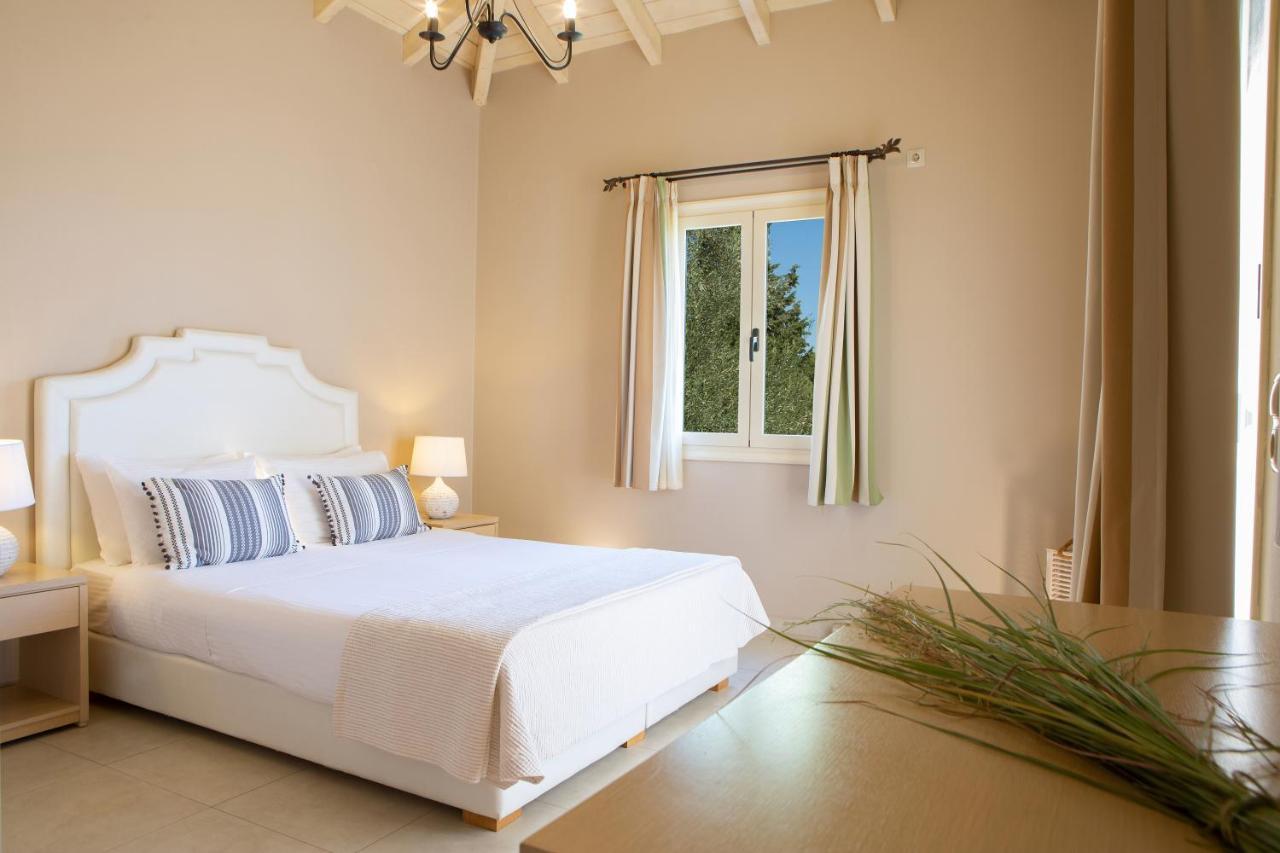 Ionian Luxury Villas Нікіана Екстер'єр фото