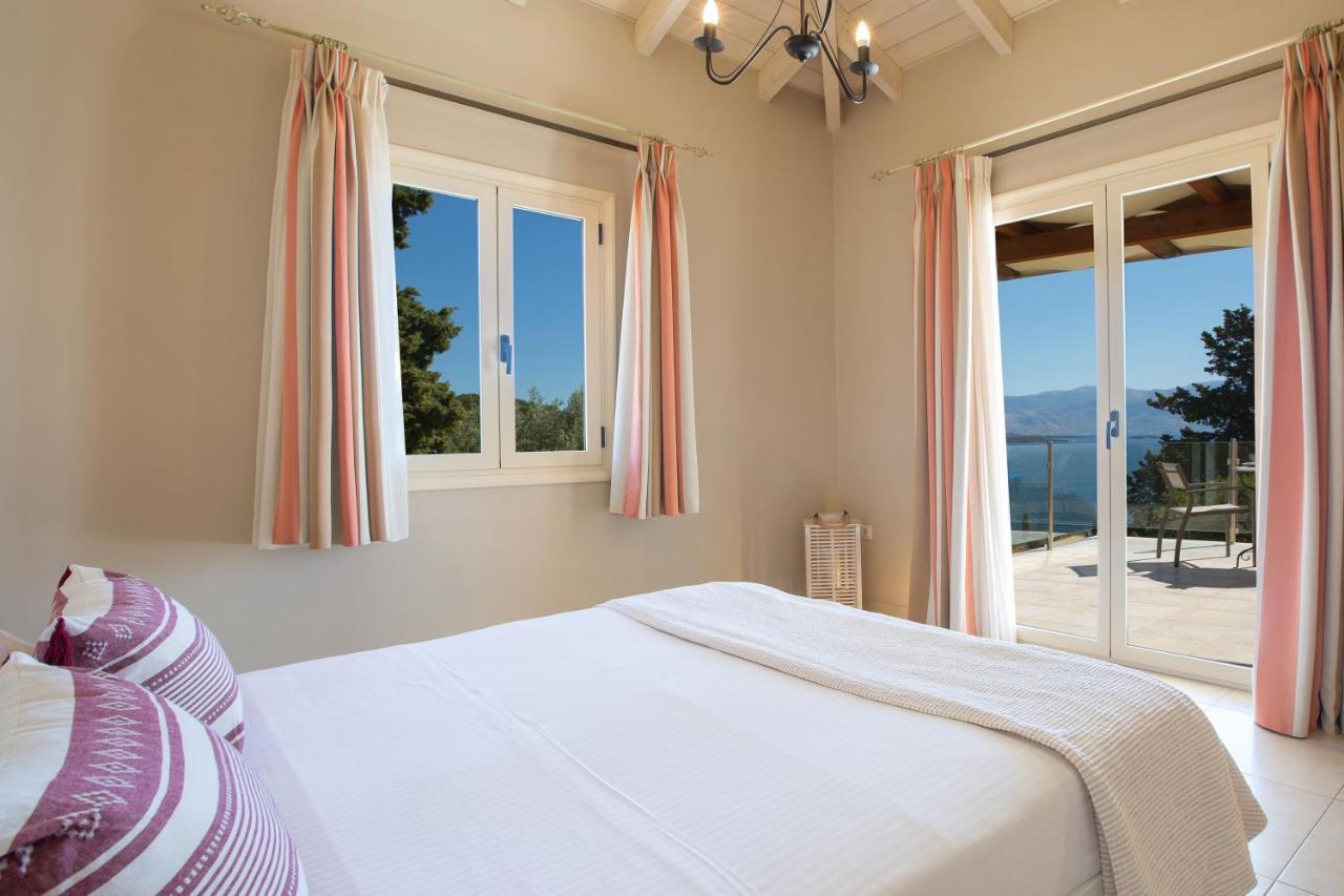 Ionian Luxury Villas Нікіана Екстер'єр фото