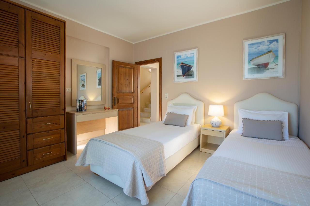 Ionian Luxury Villas Нікіана Екстер'єр фото